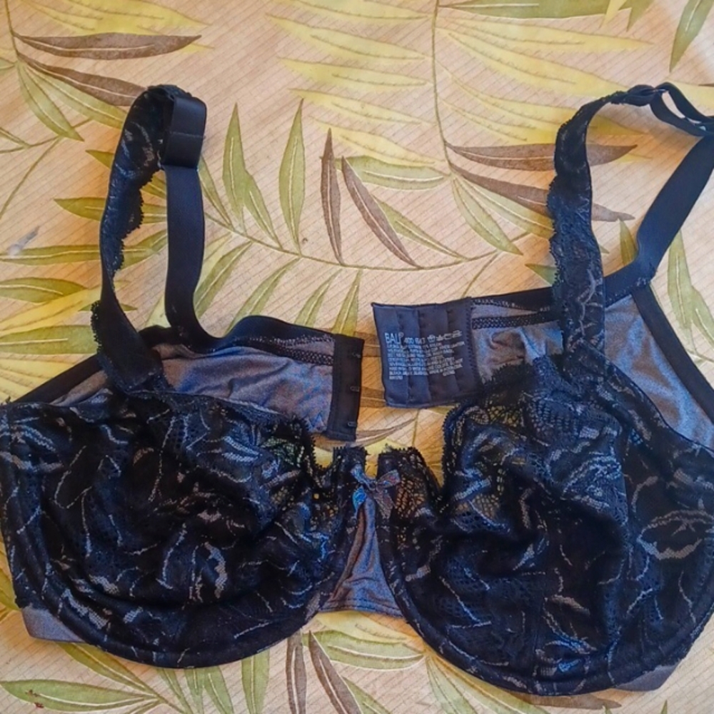 *Bali Black Lace Bra 40D